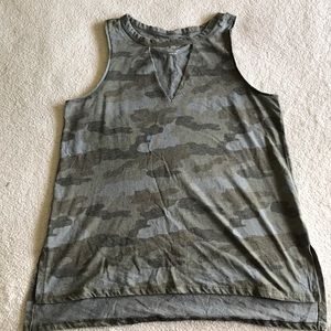 American Eagle Camo Tank Top